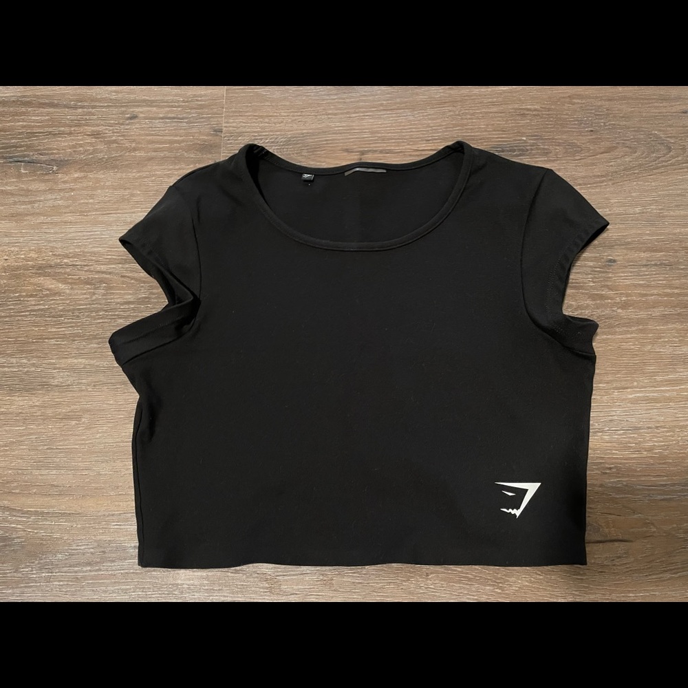 Gymshark Dreamy Cropped Told in Black